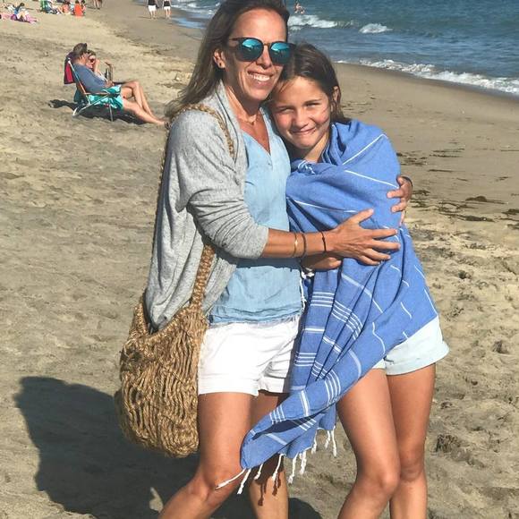 Meet your Posher, Lisa - Picture 1 of 1